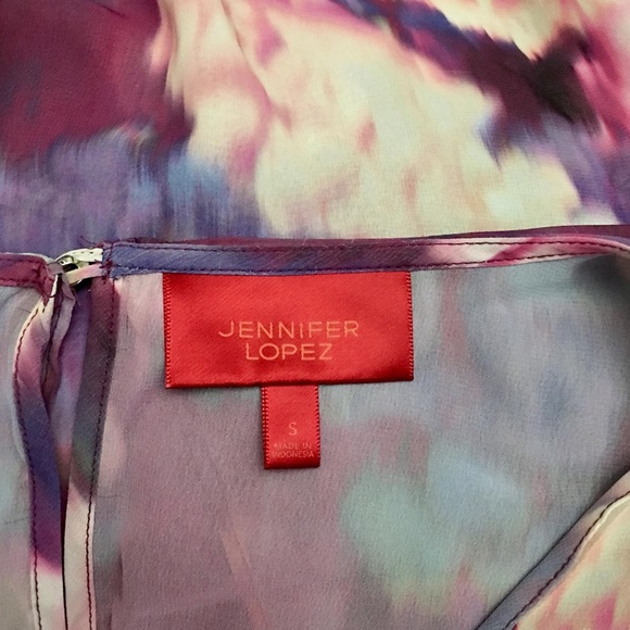 💰3/$15 Jennifer Lopez Flower Print Blouse - Picture 5 of 6